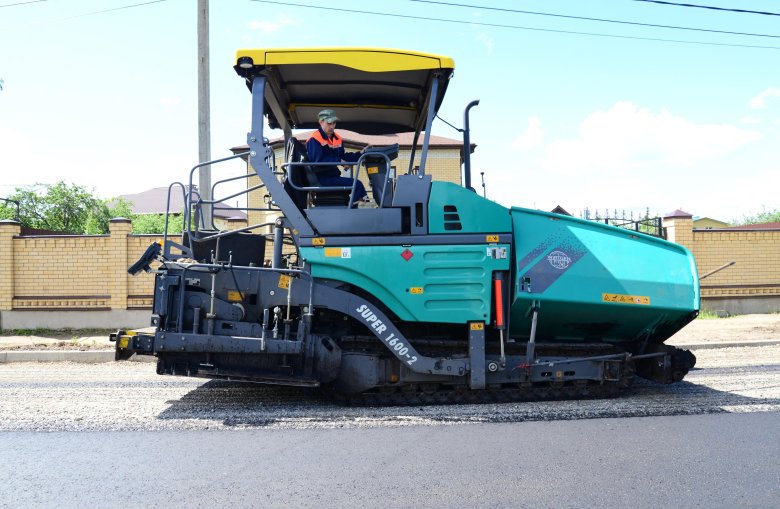 Асфальтоукладчик vogele super 1800