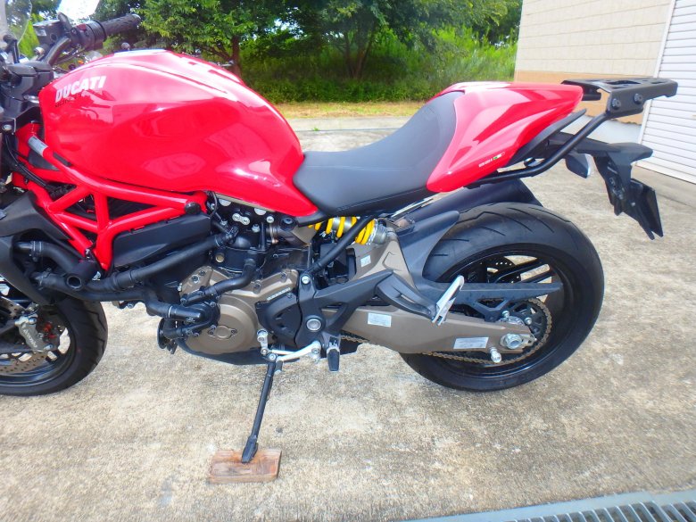 Ducati monster 821