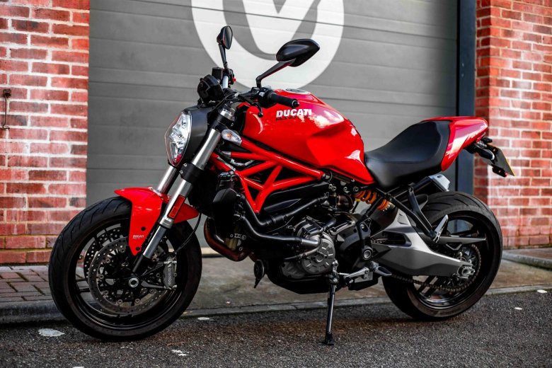 Ducati monster