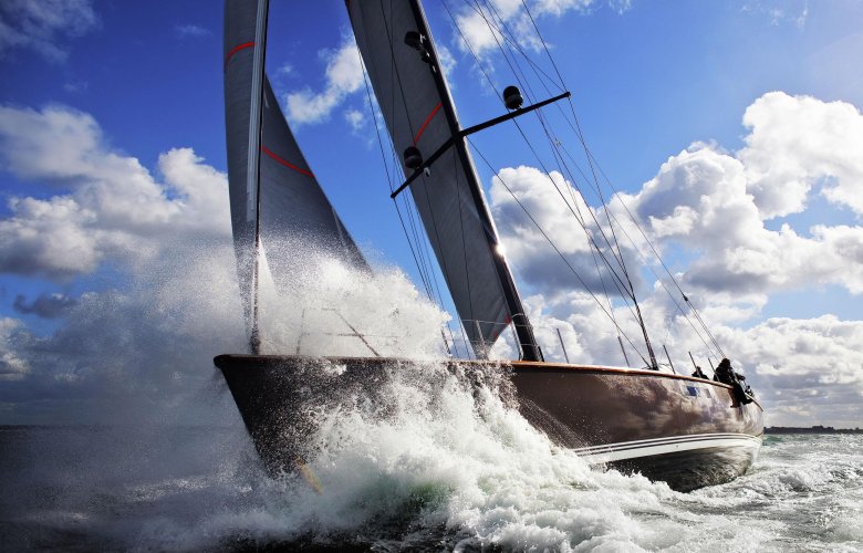 Яхта парусная x95