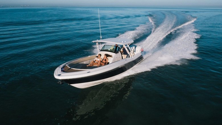 Boston whaler 350 radar