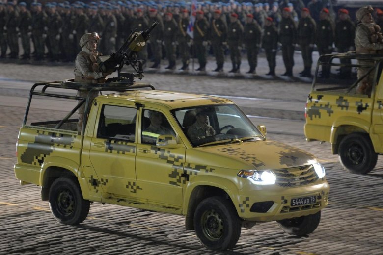 Военный уаз патриот