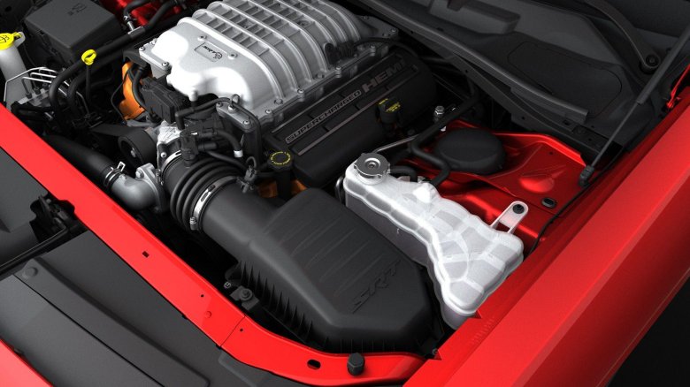 V8 двигатель dodge challenger