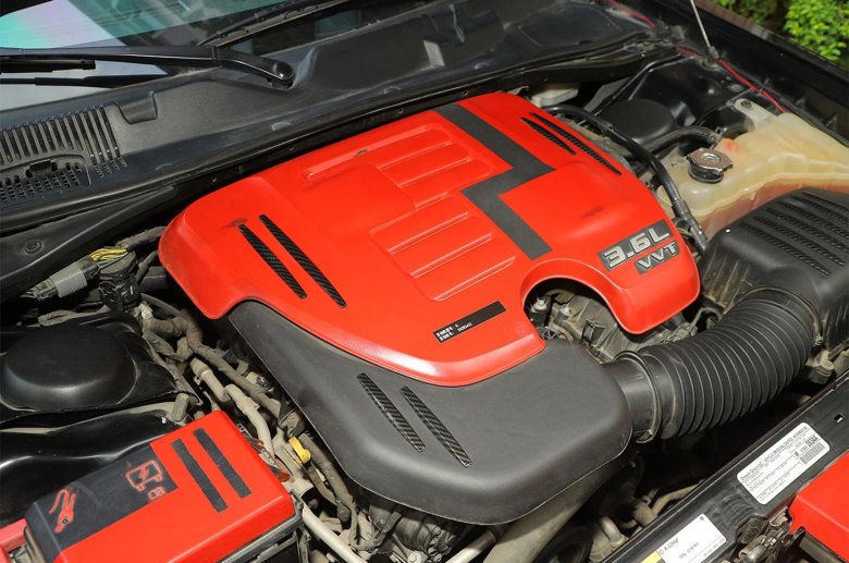 Додж чарджер