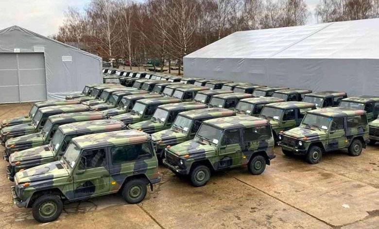 Военный мерседес gd 290