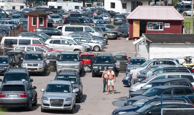 Подержанные автомобили