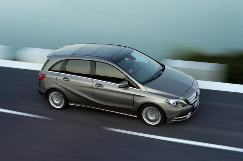 Mercedes benz b180