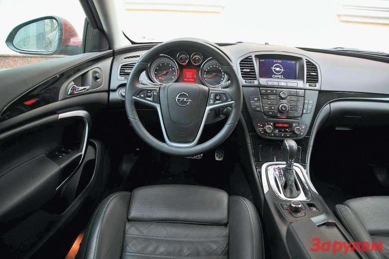 Опель инсигния 2011 1.8 механика