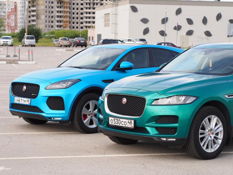 Jaguar f-pace зеленый
