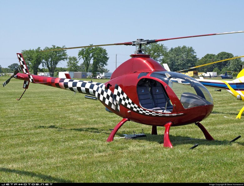 Двухместный вертолет