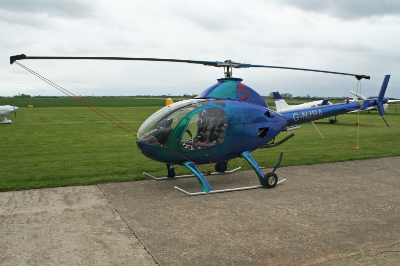 Хьюз 500д вертолет