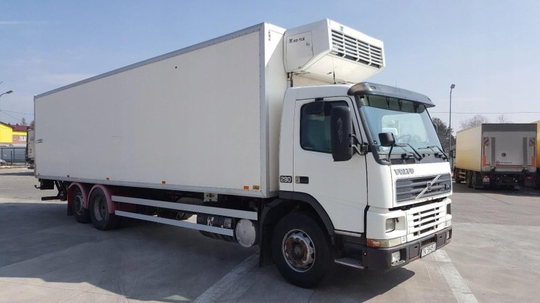 Вольво фл 2005 года