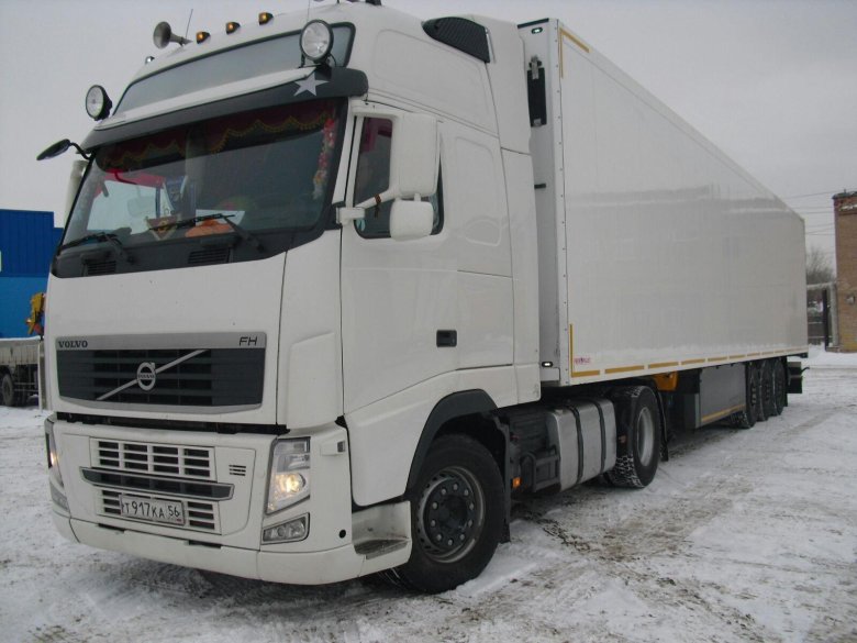 Фура вольво