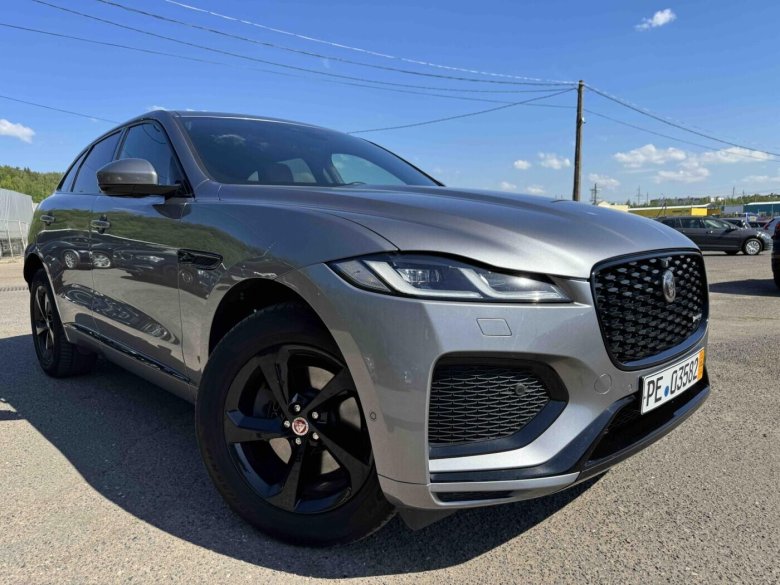 Jaguar f pace 2021