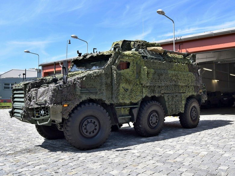 Titus бронеавтомобиль