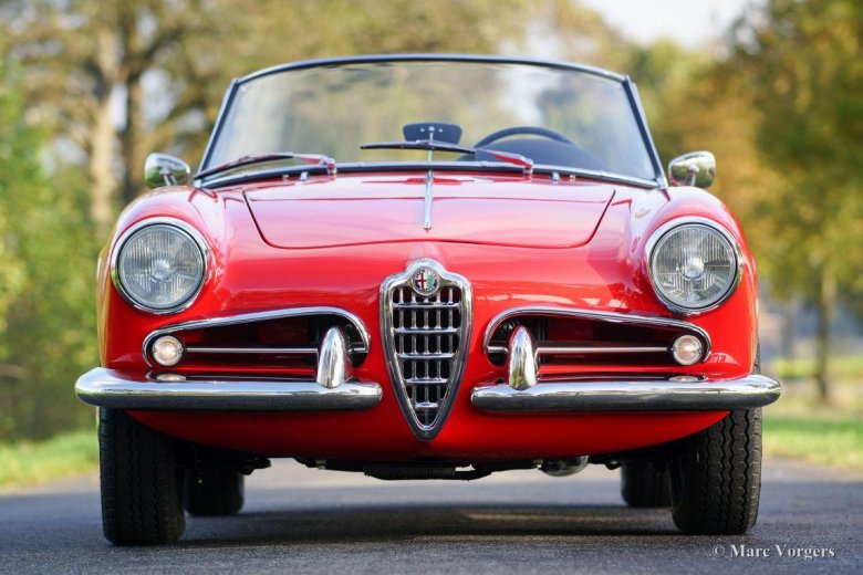 1956 alfa romeo giulietta spider