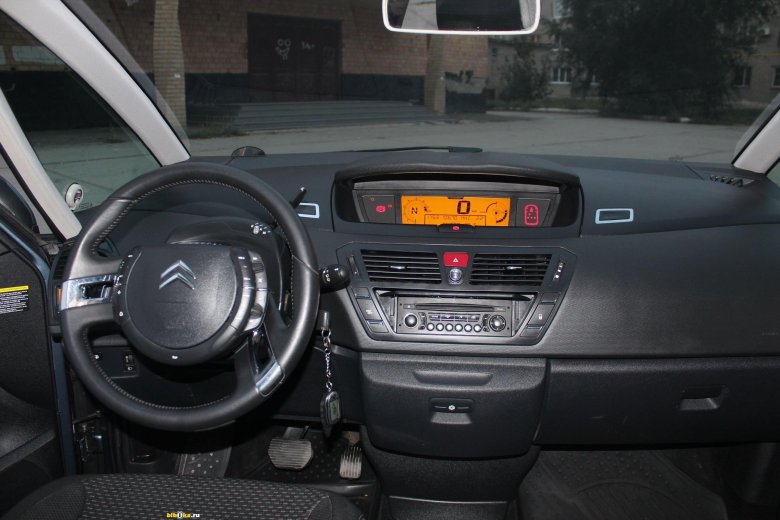 Ситроен с4 пикассо автомат