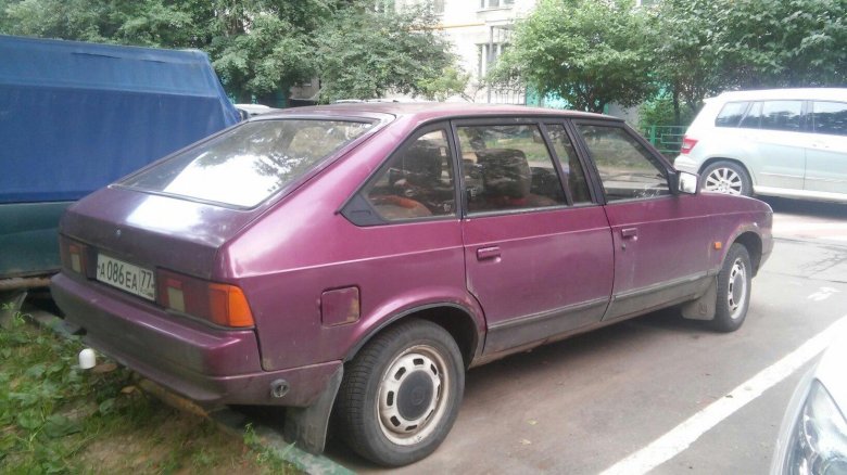 Москвич святогор 2000