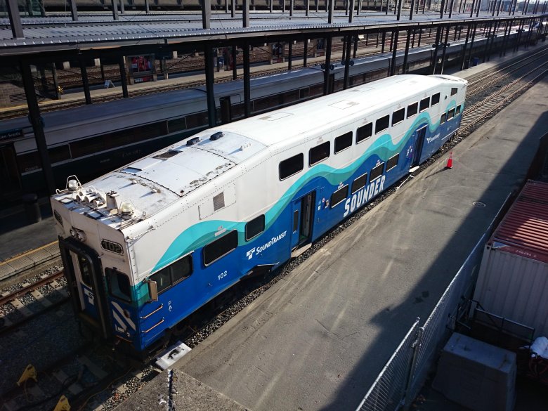 Bombardier bilevel coach