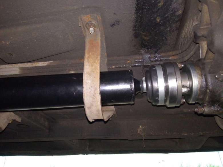 Подвесной подшипник карданного вала нива 2131