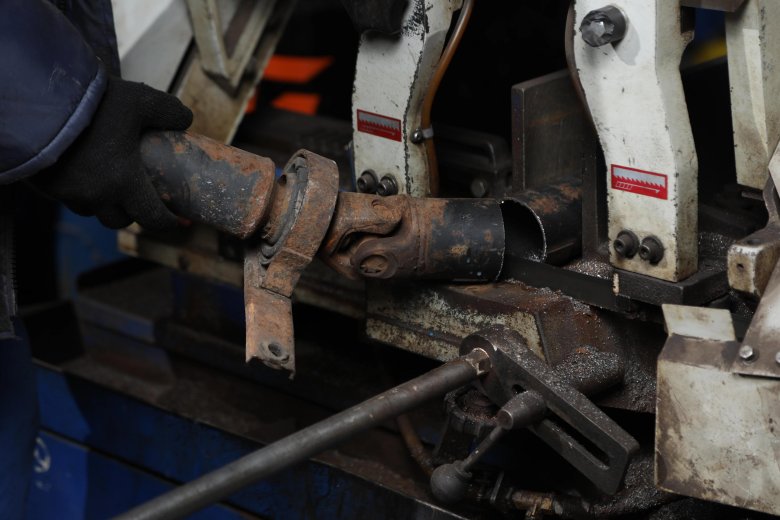 Шлицевое соединение карданного вала маз