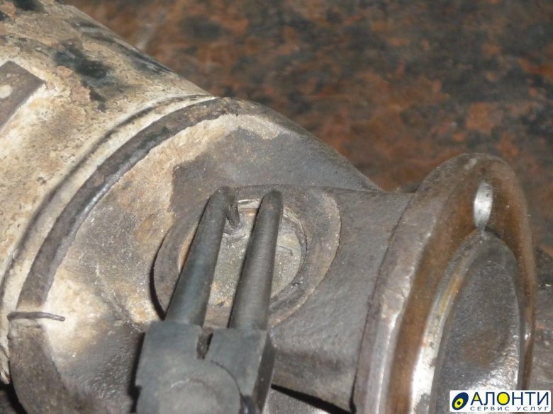 Замена крестовины карданного вала ваз 2107