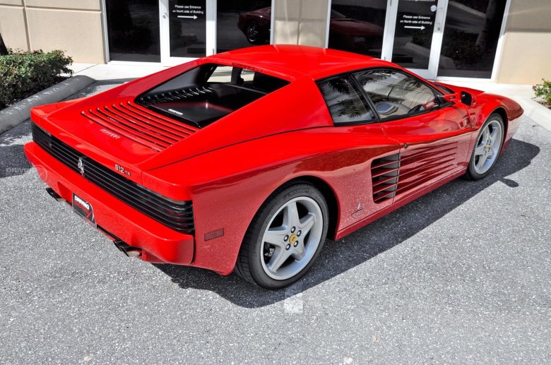 Ferrari testarossa 512tr
