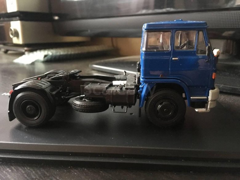 Skoda liaz 1:43