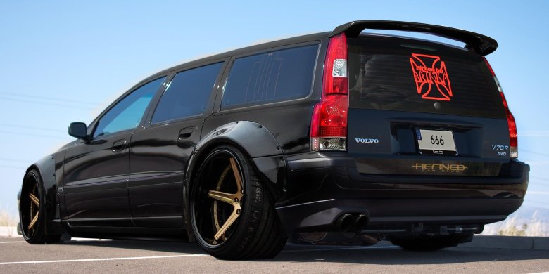 Volvo v70r универсал