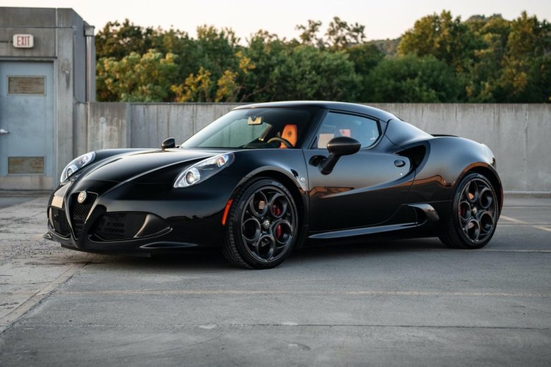 Alfa romeo 4 c spider