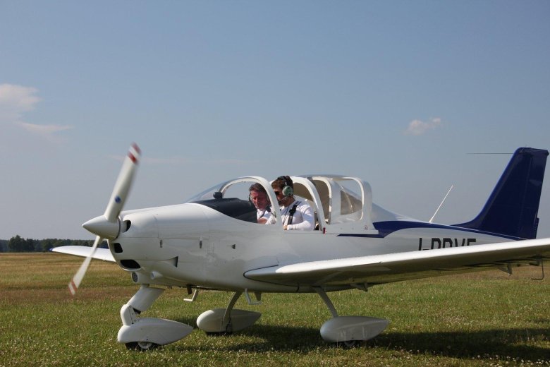 Самолет tecnam p2002 sierra