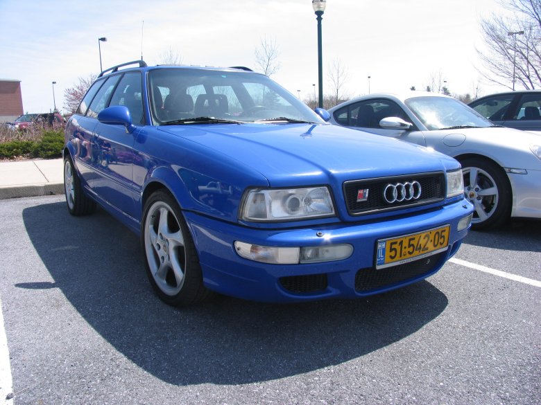 Audi rs 2 avant
