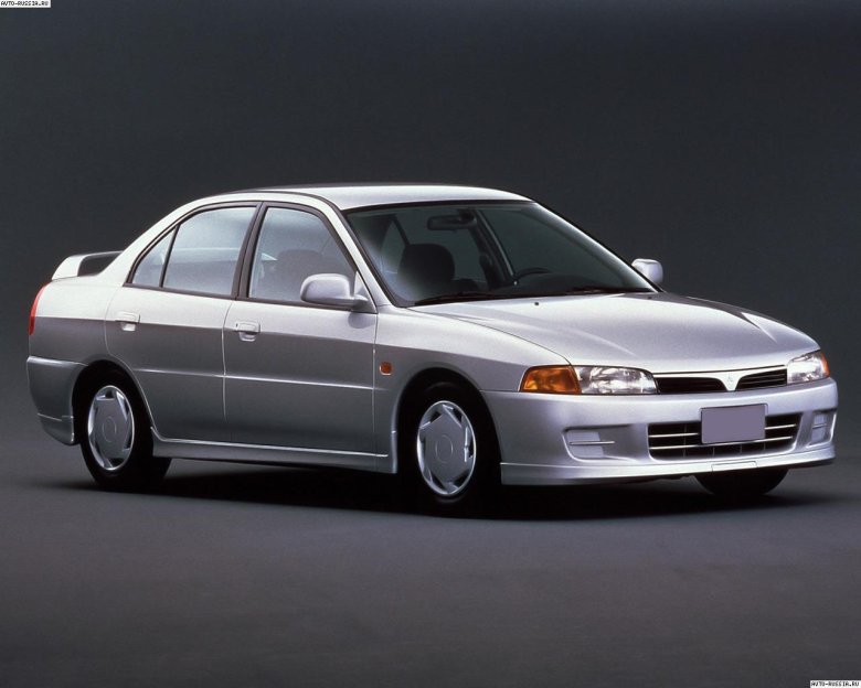 Mitsubishi lancer 1995 2000