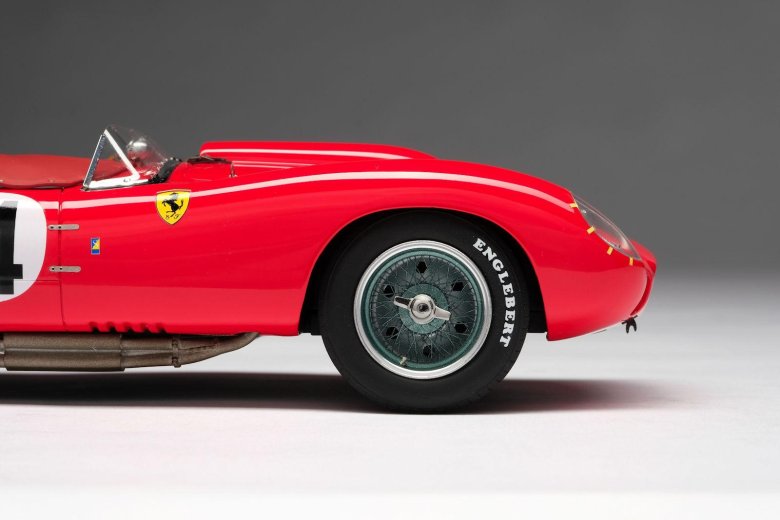 Феррари 335 s spider scaglietti