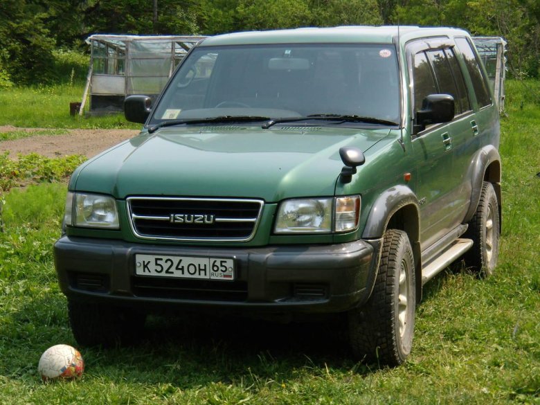 Isuzu bighorn 2001