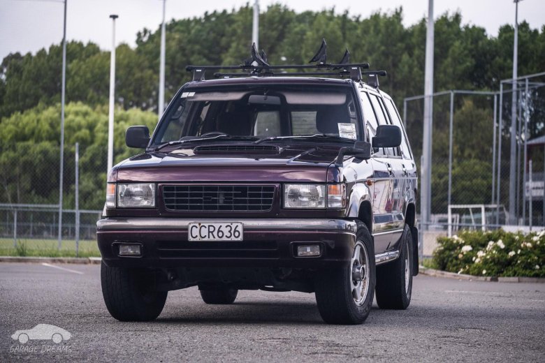 Isuzu bighorn 1993