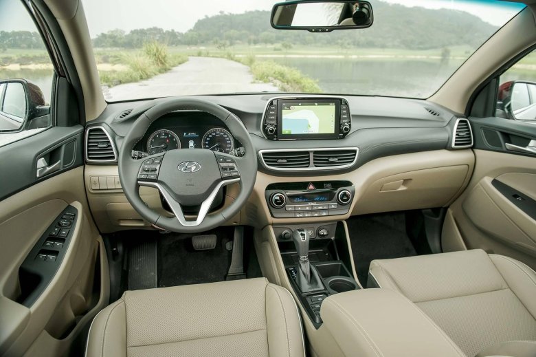Hyundai tucson 2019 interior