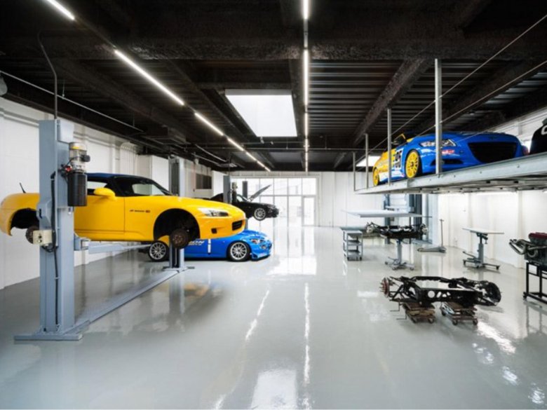 Интерьер автосервиса