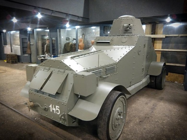 Броневик виккерс кросслей