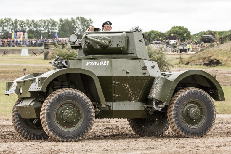 Британский бронеавтомобиль даймлер мк-1