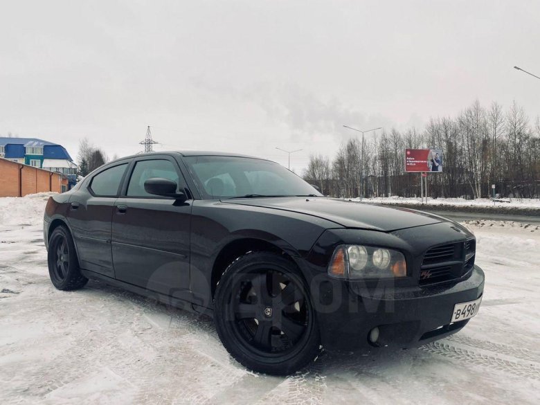 Додж чарджер 5.7