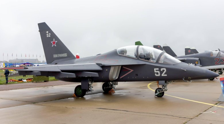 Як 130 штурмовик