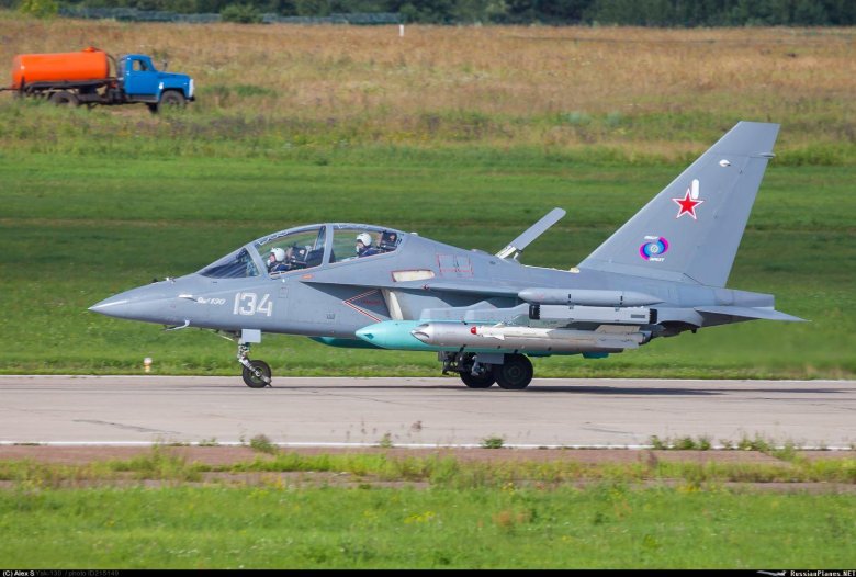 Яковлев як-130