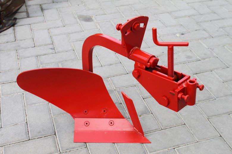 Плуг мтз-05 для мотоблока нева