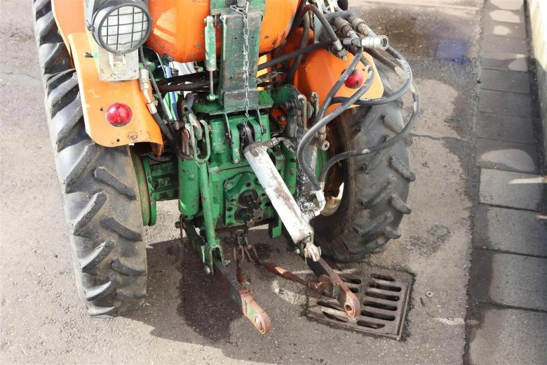 Мини трактор