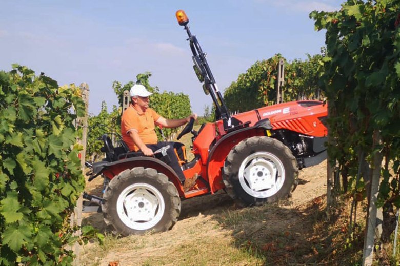 Трактор антонио карраро 9800