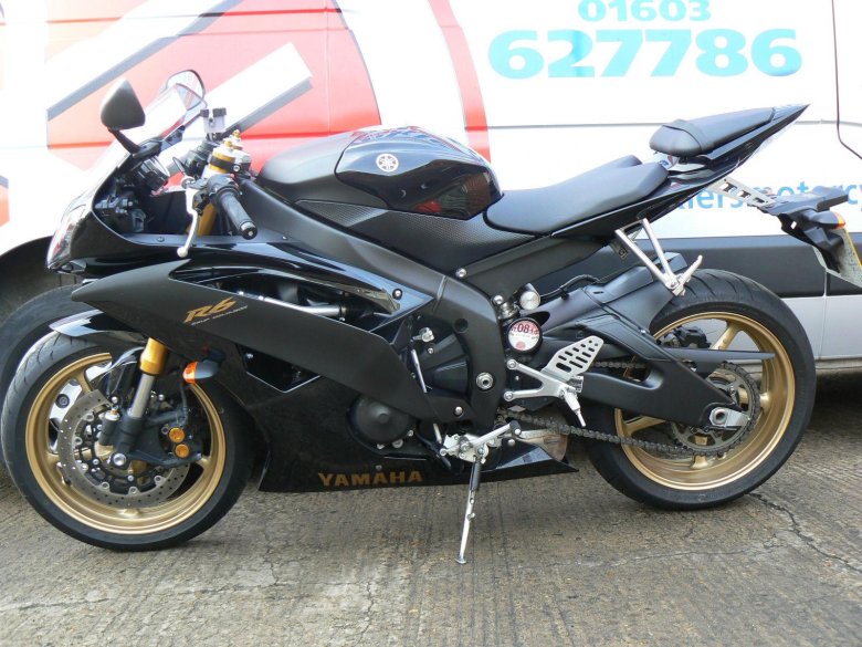 Yamaha yzf-r6 2009