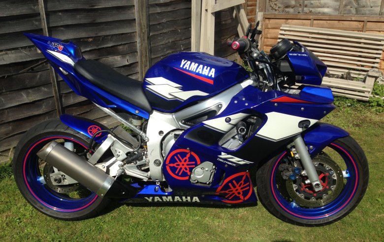 Yamaha yzf r6 2001