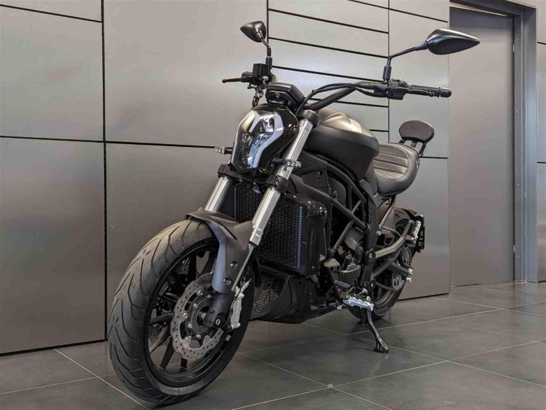 Мотоцикл benelli 502c