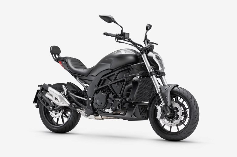 Мотоцикл benelli